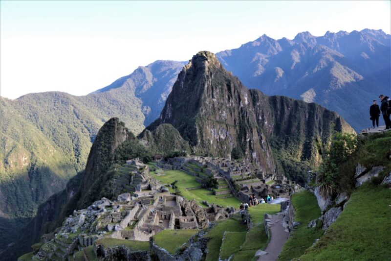 Arive early to Machu Picchu - Salkantay Trek Luxury Tour